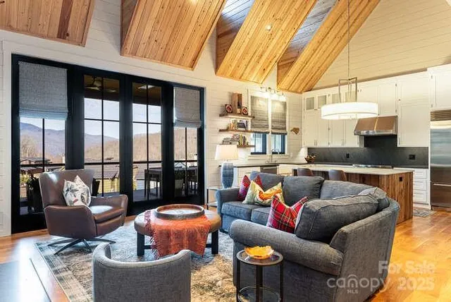 $2,950,000 | 131 Lodestone Drive, Sylva, NC 28779