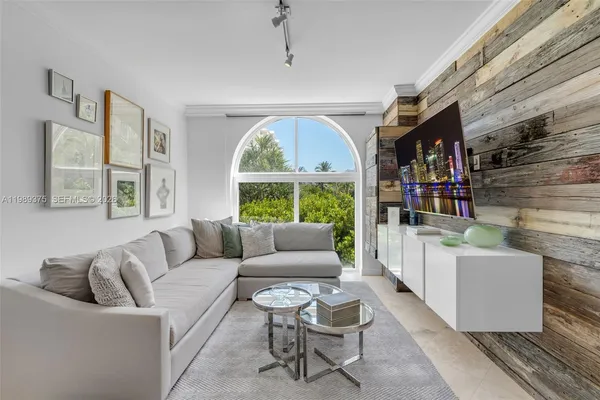 $3,400,000 | 430 Grand Bay Drive, Unit 307, Key Biscayne, FL 33149