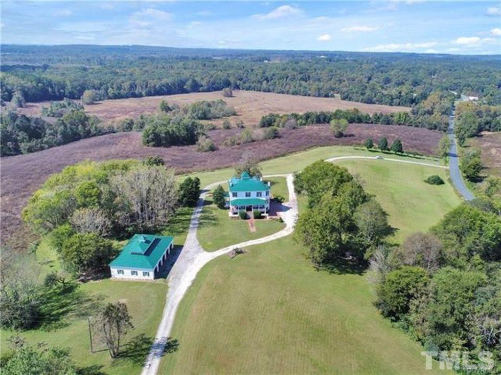 650 Sylvan Hill Road Saxe, VA 23967 - Photo 2 of 25
