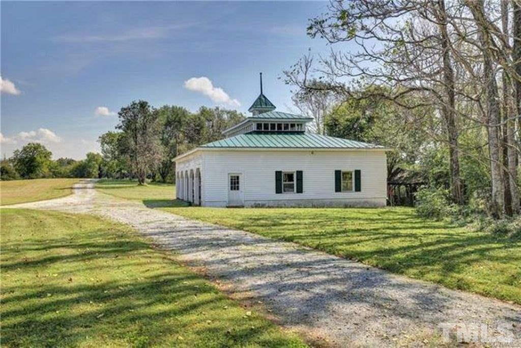 650 Sylvan Hill Road Saxe, VA 23967 - Photo 3 of 25