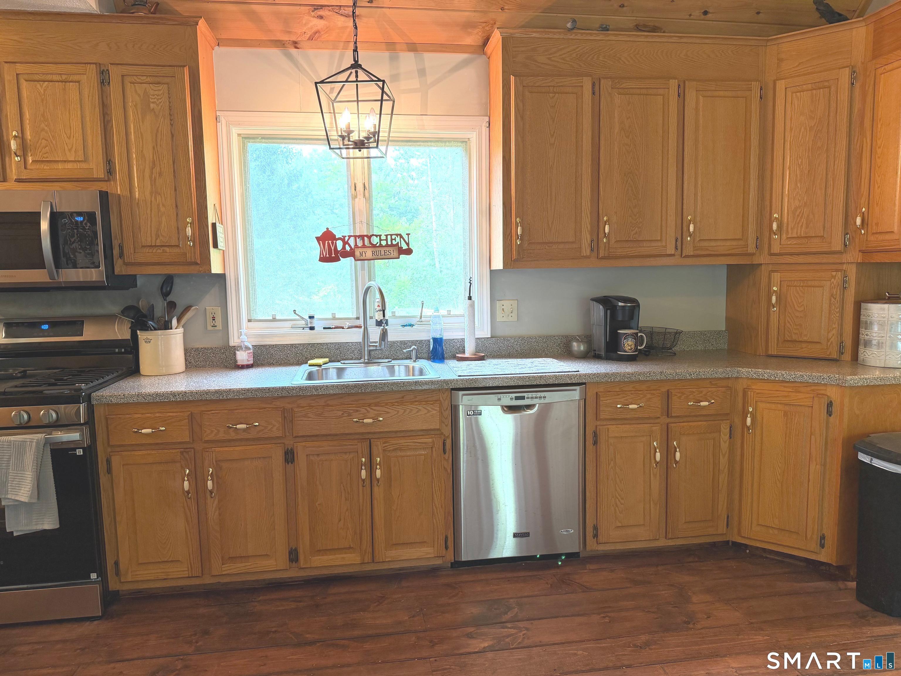 500 Hogback Road Hartland, CT 06065 - Photo 4 of 22