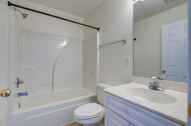 $1,895 | 2425 Scholar Lane, North Charleston, SC 29406