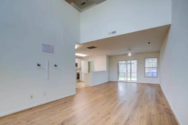 $1,895 | 2425 Scholar Lane, North Charleston, SC 29406