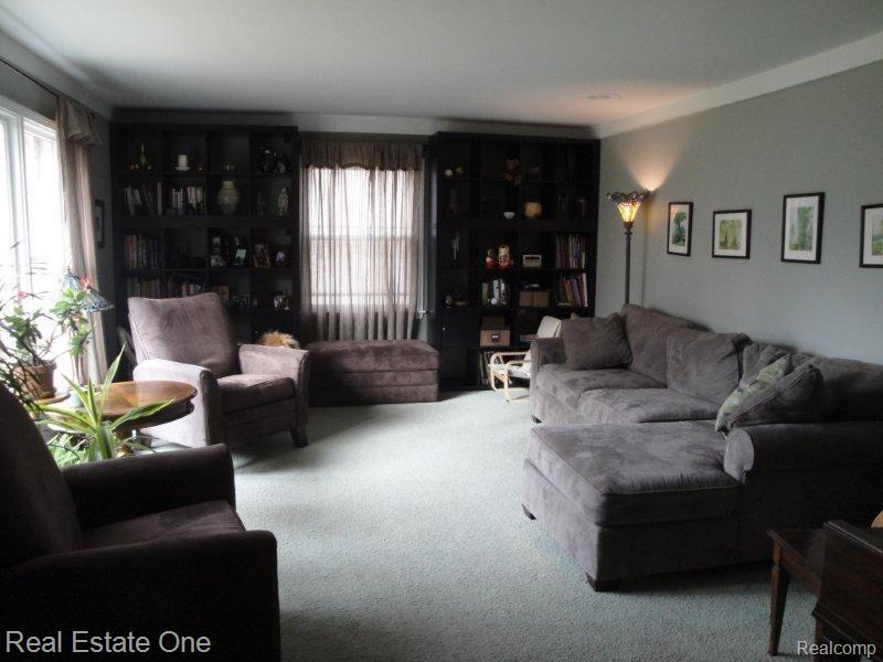 1756 Rosemont Road Berkley, MI 48072 - Photo 13 of 19 living room