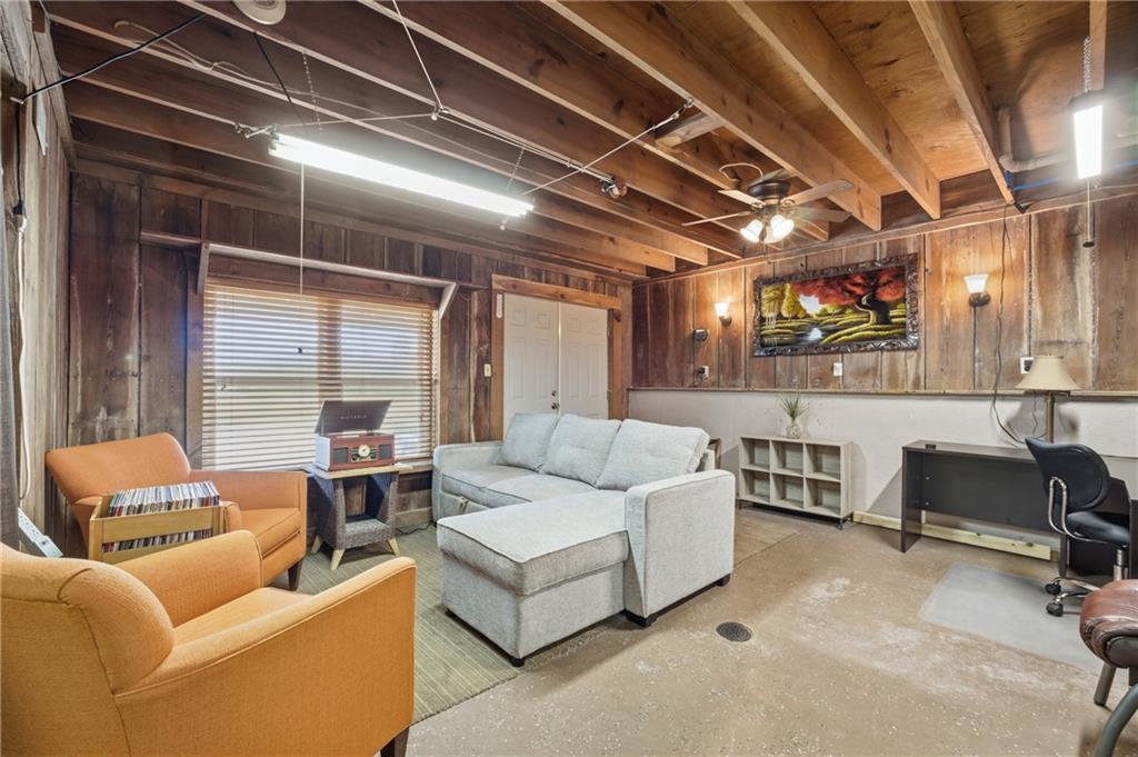 25045 West 215th Street Spring Hill, KS 66083 - Photo 45 of 50