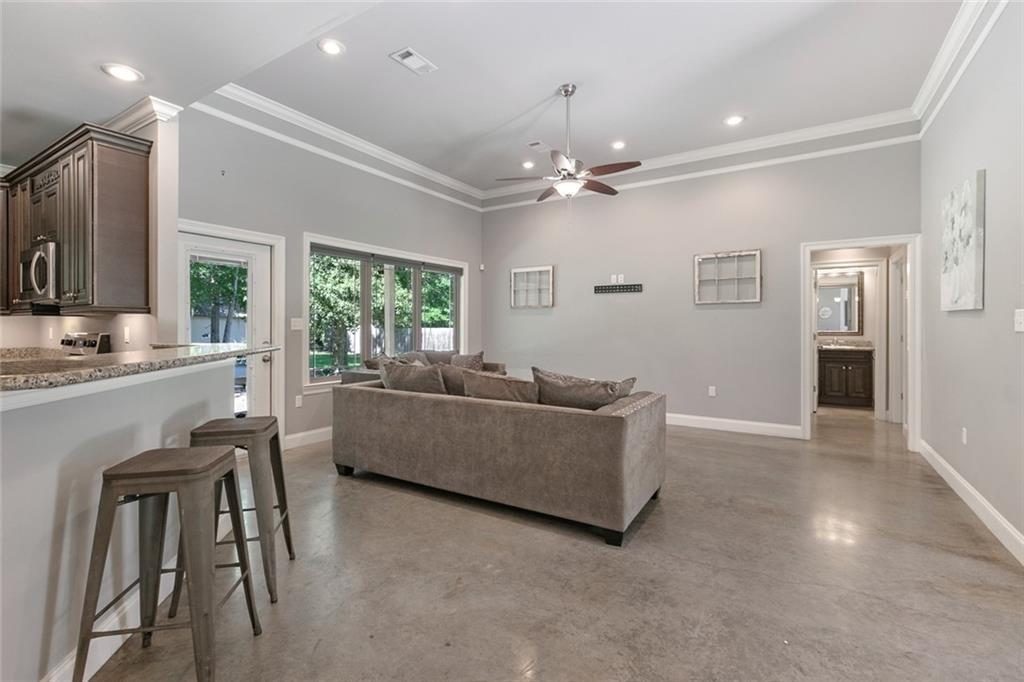 42692 Brown Road Ponchatoula, LA 70454 - Photo 5 of 24 Gallery Image 5