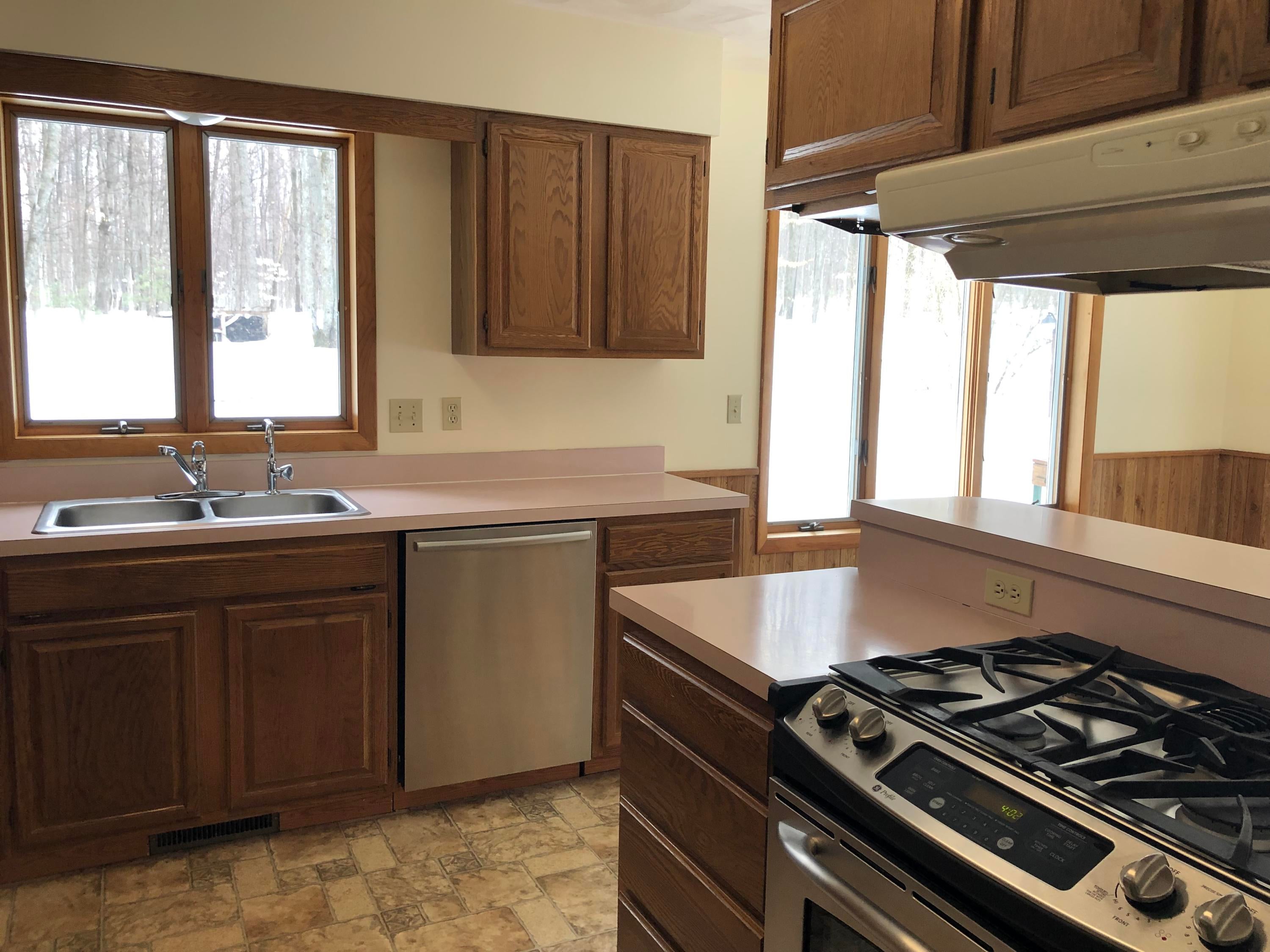 1517 Murner Road Gaylord, MI 49735 - Photo 12 of 33 Gallery Image 12