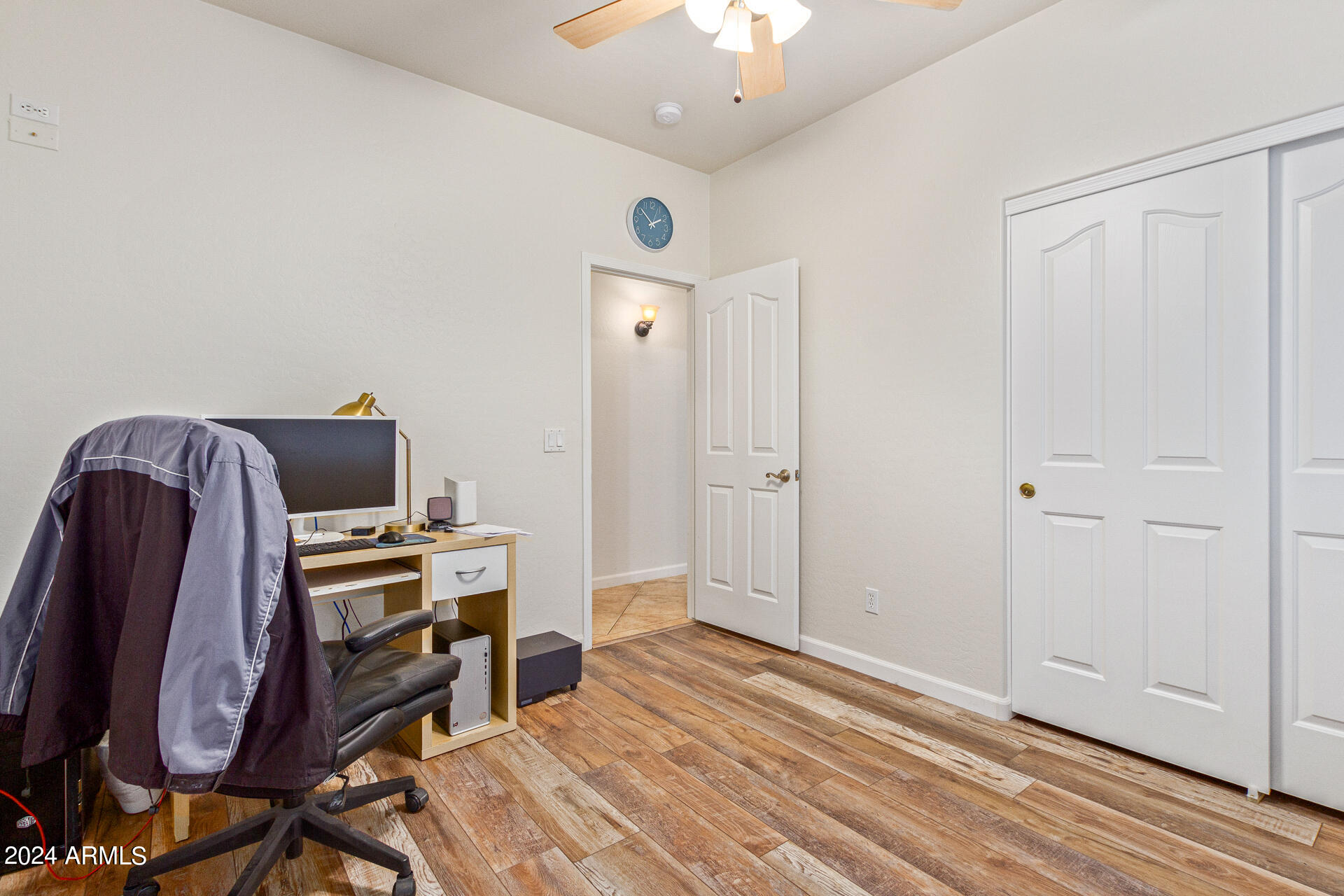 4311 East Del Rio Street Gilbert, AZ 85295 - Photo 31 of 42 Bedroom 3-2
