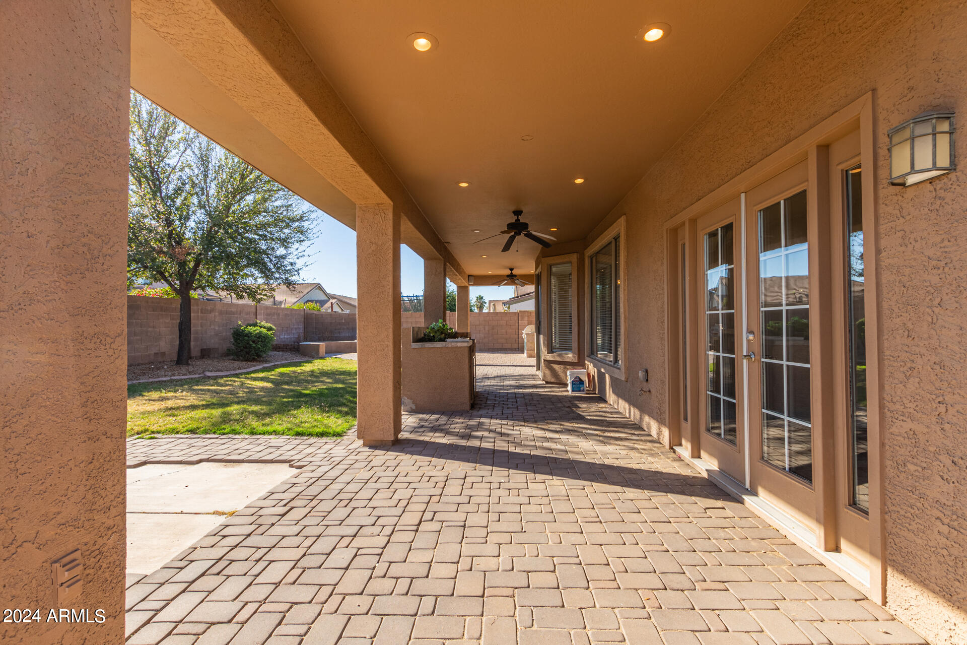 4311 East Del Rio Street Gilbert, AZ 85295 - Photo 33 of 42 Del Rio-backyard 1