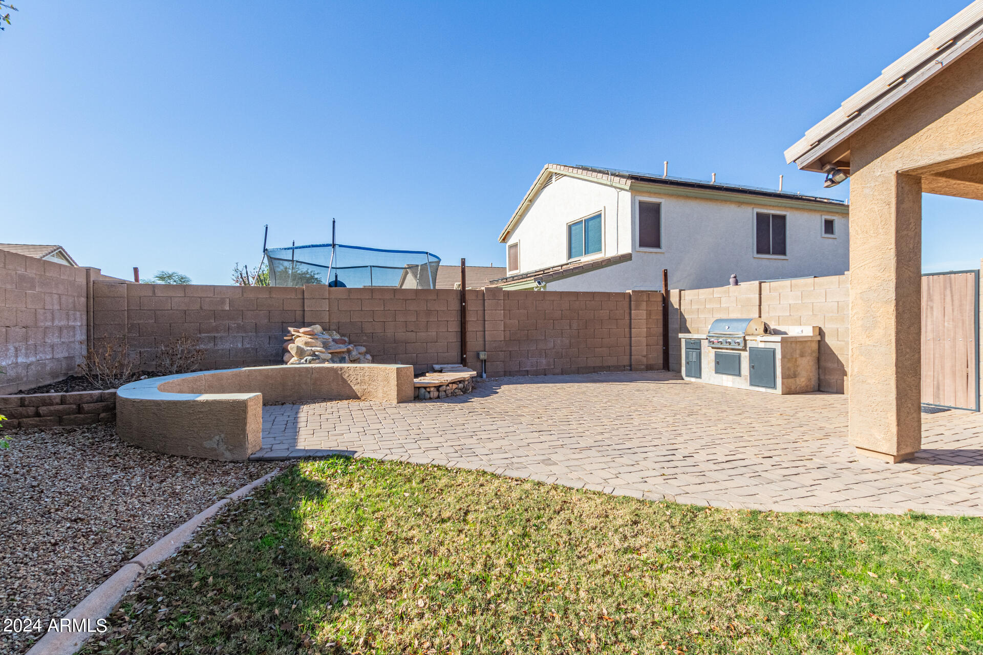 4311 East Del Rio Street Gilbert, AZ 85295 - Photo 35 of 42 Del Rio-backyard 4
