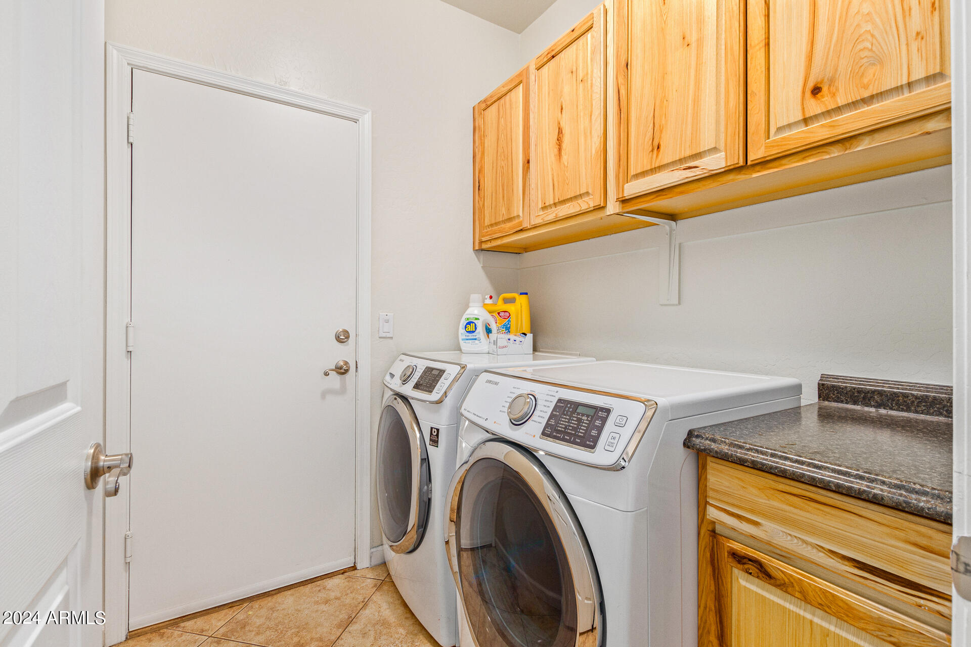 4311 East Del Rio Street Gilbert, AZ 85295 - Photo 41 of 42 Laundry