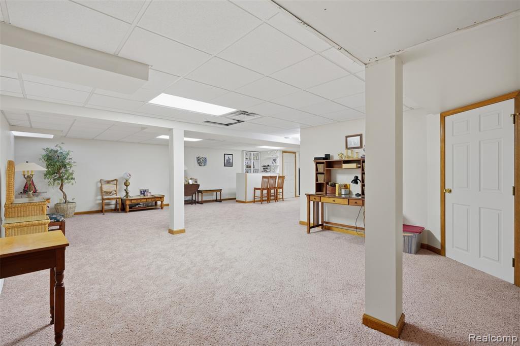 9210 Newburgh Road Livonia, MI 48150 - Photo 20 of 27
