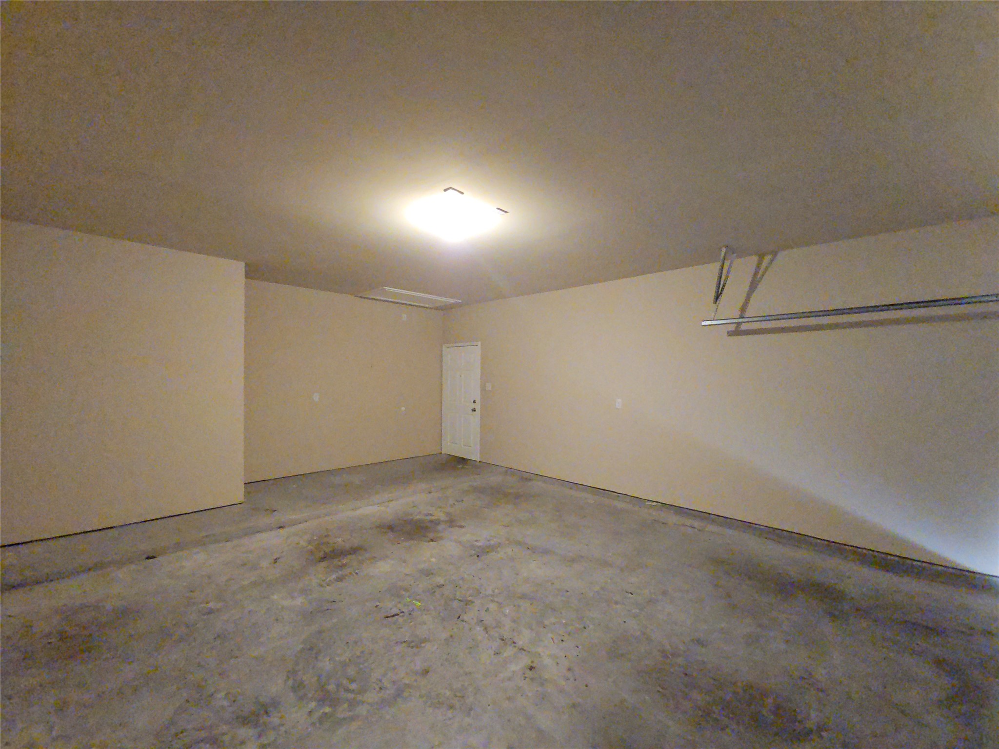8205 Claiborne Street Houston, TX 77078 - Photo 20 of 26 a view of an empty room