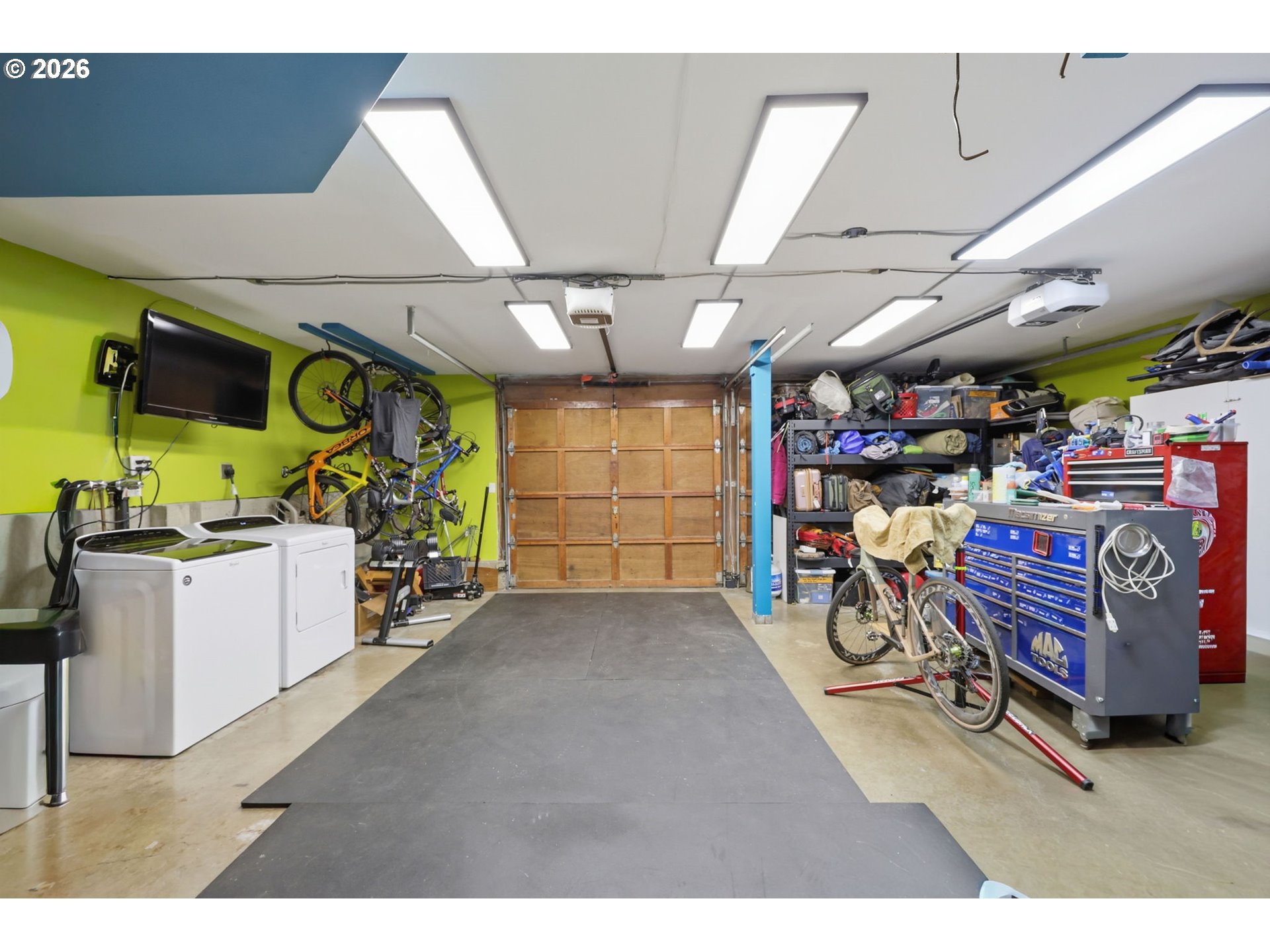 7295 Southwest Alpine Drive Beaverton, OR 97008 - Photo 32 of 48 Garage