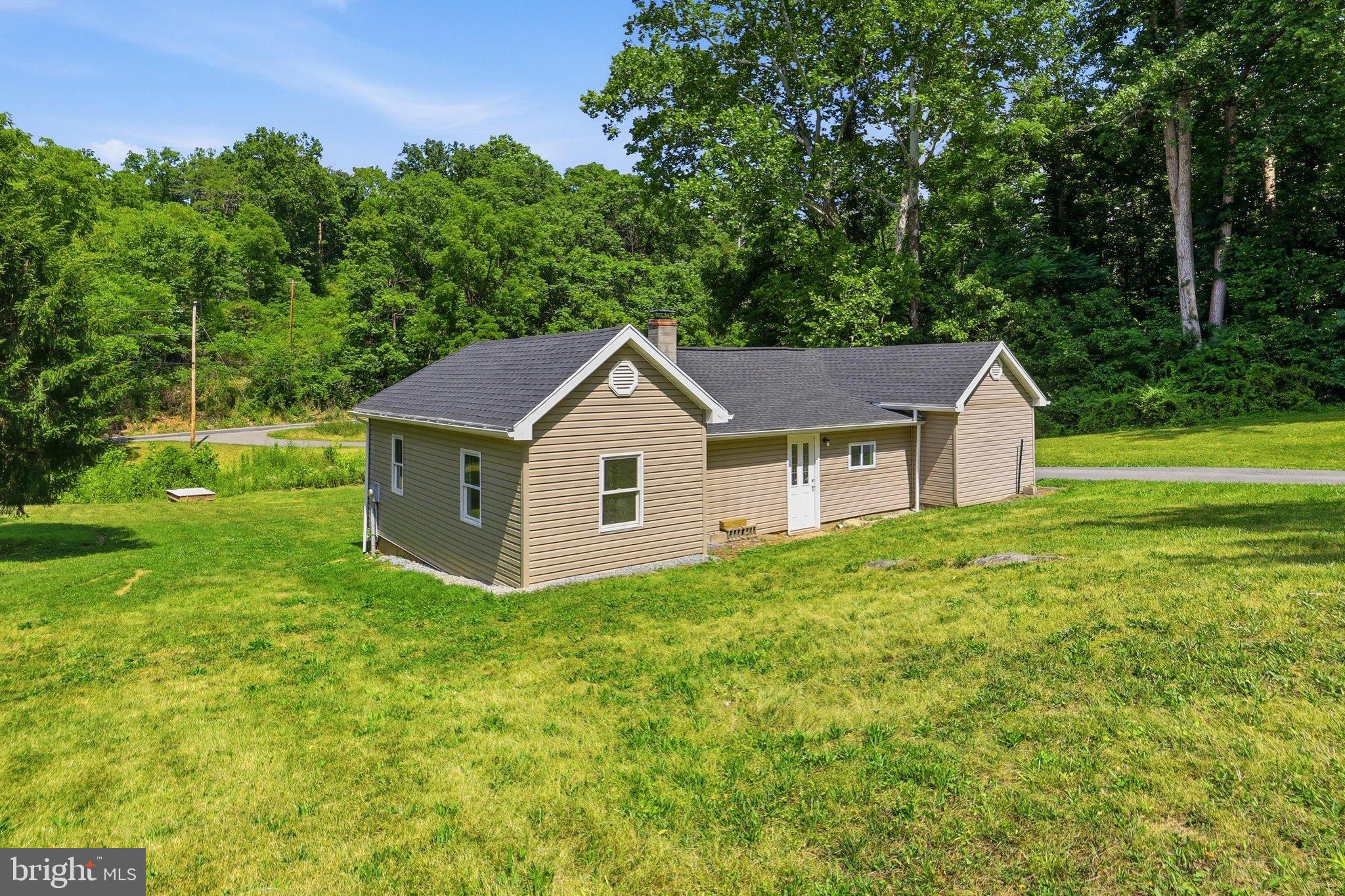12528 Seavolt Road Hancock, MD 21750 - Photo 48 of 54 Exterior Back