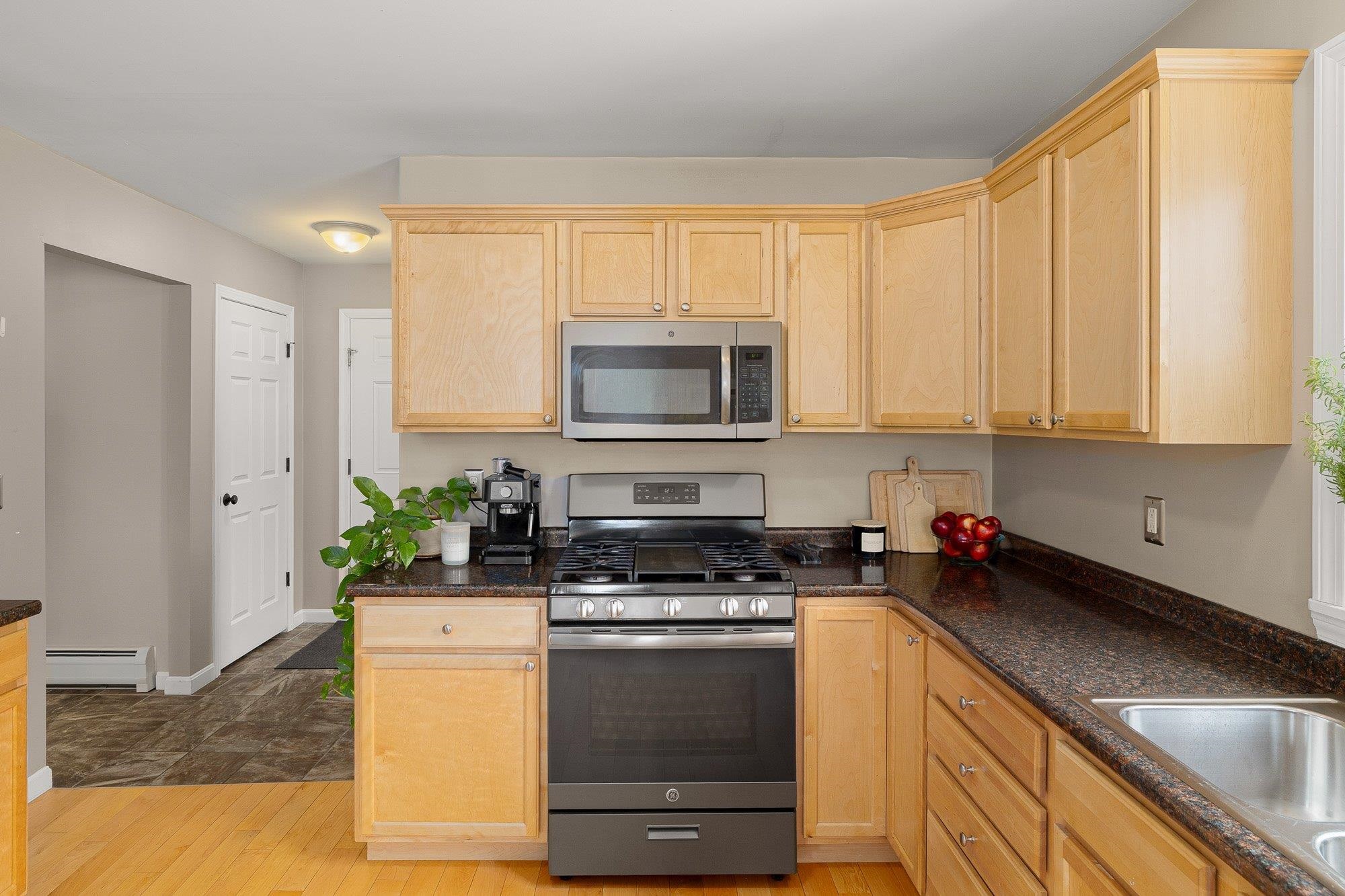 61 Bushey Road Fairfax, VT 05454 - Photo 17 of 64