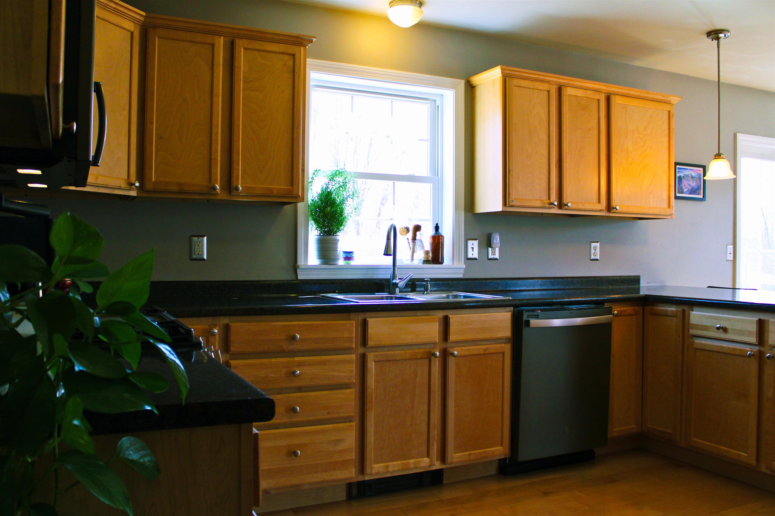 61 Bushey Road Fairfax, VT 05454 - Photo 5 of 64