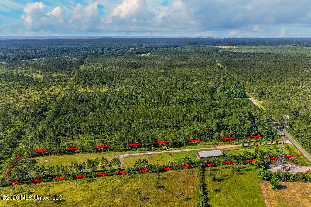 10540 Old Stage Road East Moss Point, MS 39562 - Photo 12 of 17 10540OldStageRd.-8