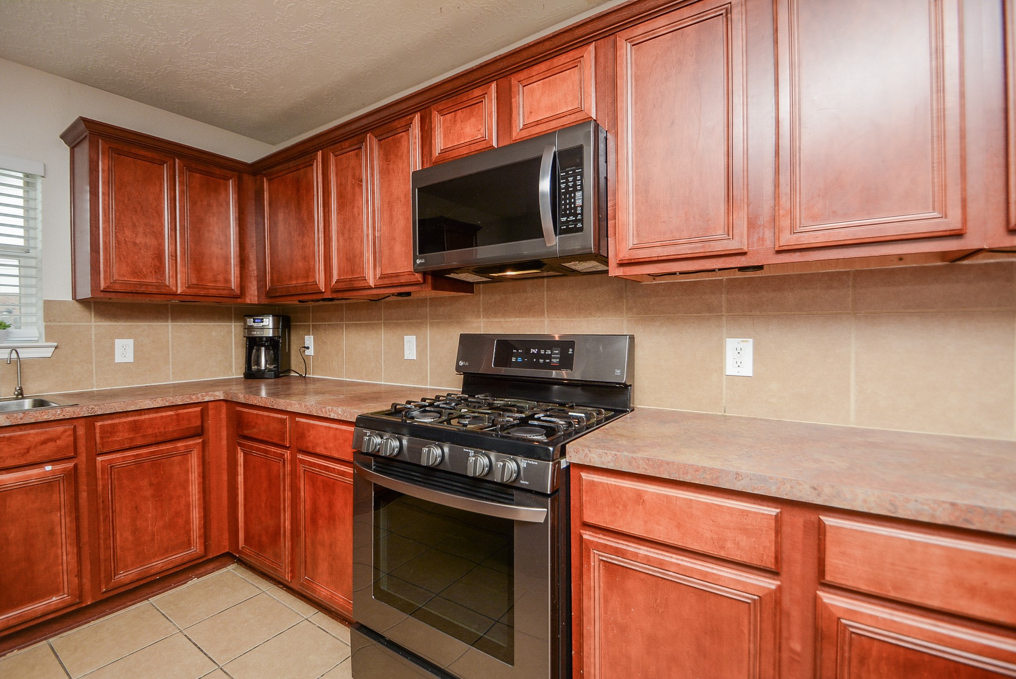 1907 Coverlea Court Spring, TX 77388 - Photo 16 of 30
