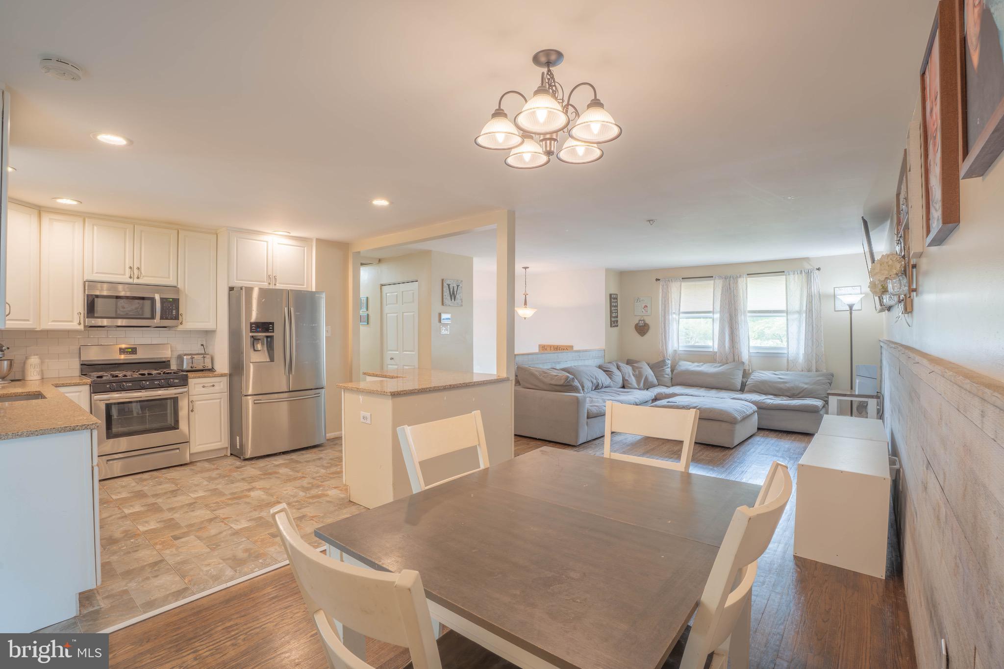 23 Springlane Drive Blackwood, NJ 08012 - Photo 6 of 39 Gallery Image 6
