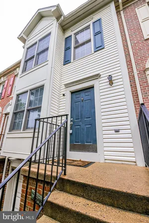 $2,950 | 7802 Colonial Springs Boulevard, Alexandria, VA 22306