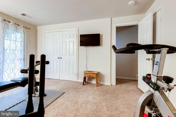 $2,950 | 7802 Colonial Springs Boulevard, Alexandria, VA 22306