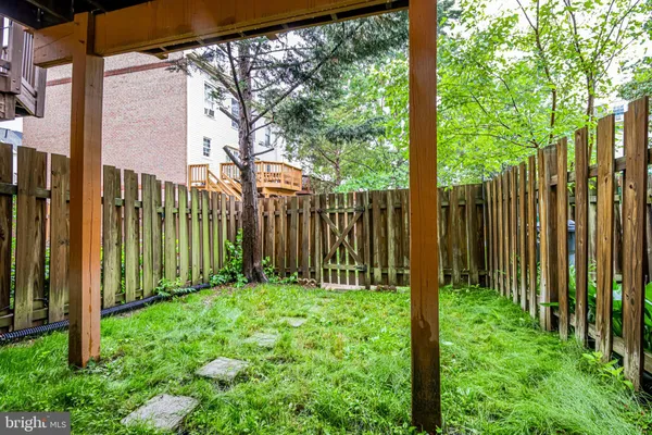 $2,950 | 7802 Colonial Springs Boulevard, Alexandria, VA 22306