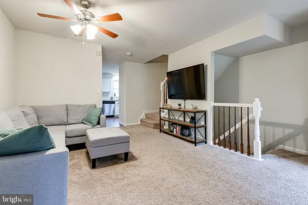 $2,950 | 7802 Colonial Springs Boulevard, Alexandria, VA 22306