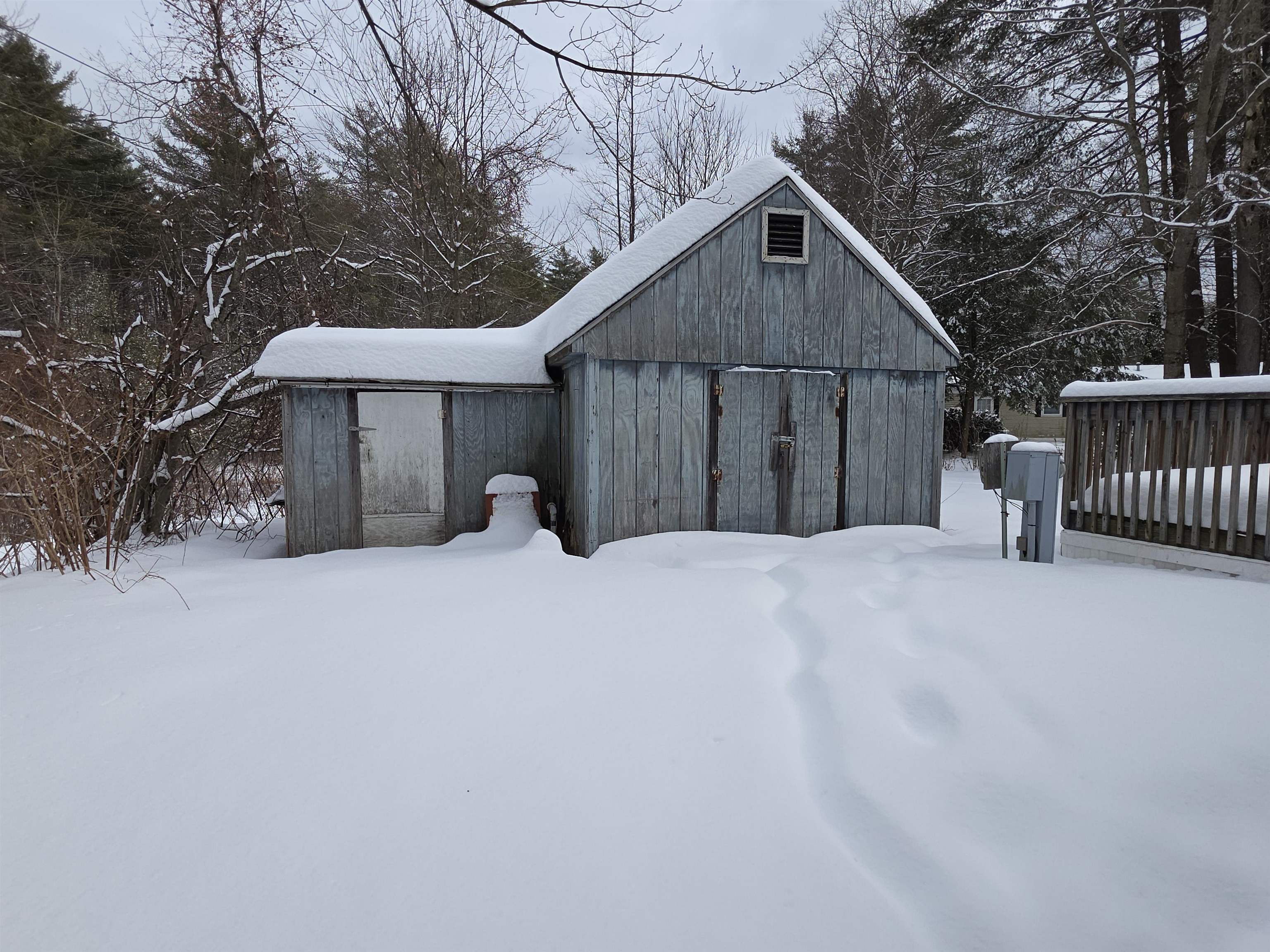 9 Wyman Road Deering, NH 03244 - Photo 3 of 27 Gallery Image 3
