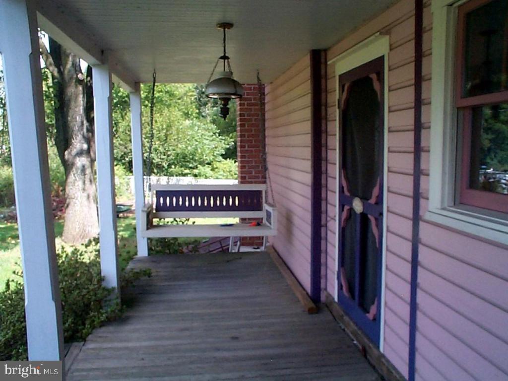 150 Creamery Road Reinholds, PA 17569 - Photo 6 of 32