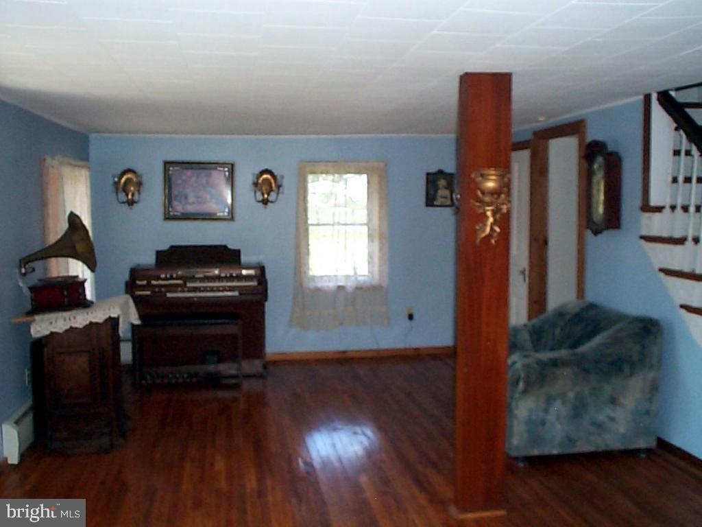 150 Creamery Road Reinholds, PA 17569 - Photo 9 of 32