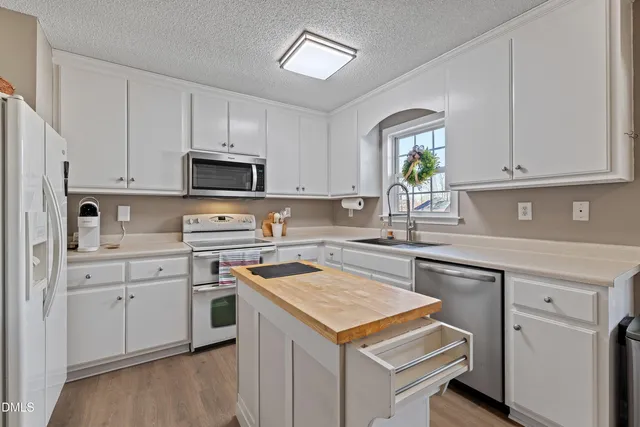 $325,000 | 60 Applecross Drive, Clayton, NC 27520