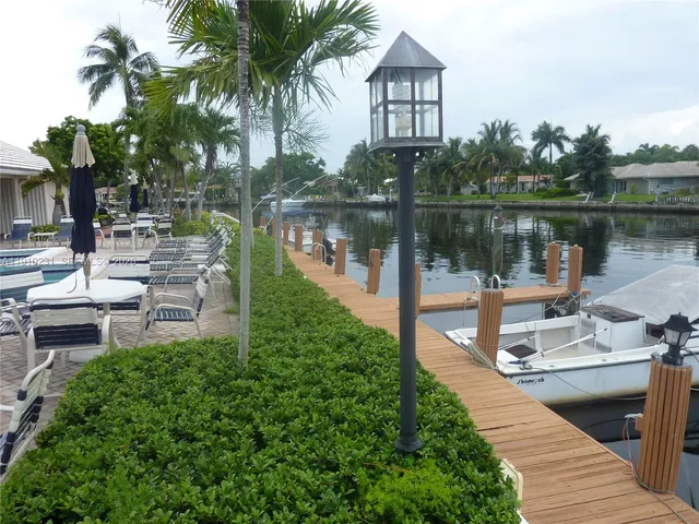 $1,650 | 180 Cypress Club Drive, Unit 834, Pompano Beach, FL 33060