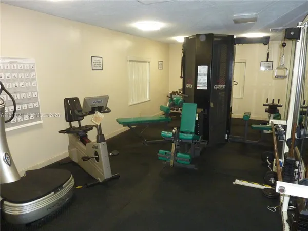 $1,650 | 180 Cypress Club Drive, Unit 834, Pompano Beach, FL 33060