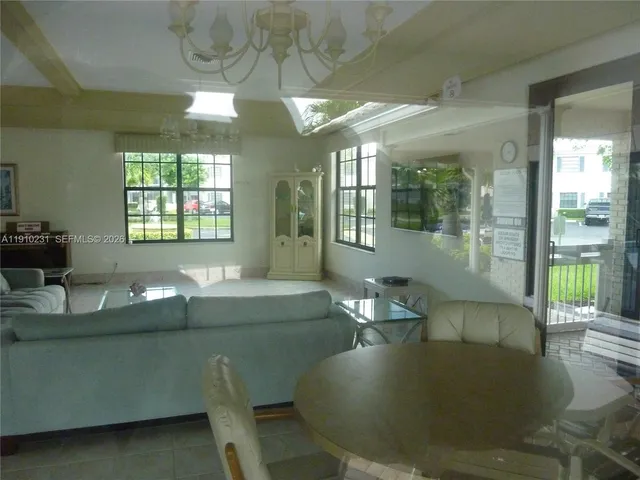 $1,650 | 180 Cypress Club Drive, Unit 834, Pompano Beach, FL 33060