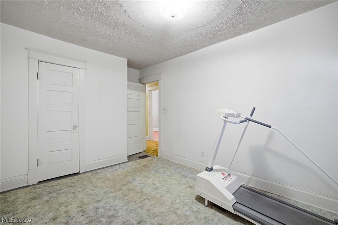 911 Inman Street Akron, OH 44306 - Photo 24 of 32