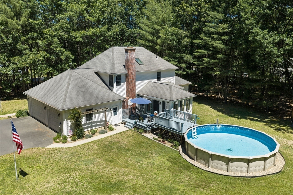 55 Pequot Road Southampton, MA 01073 - Photo 7 of 40