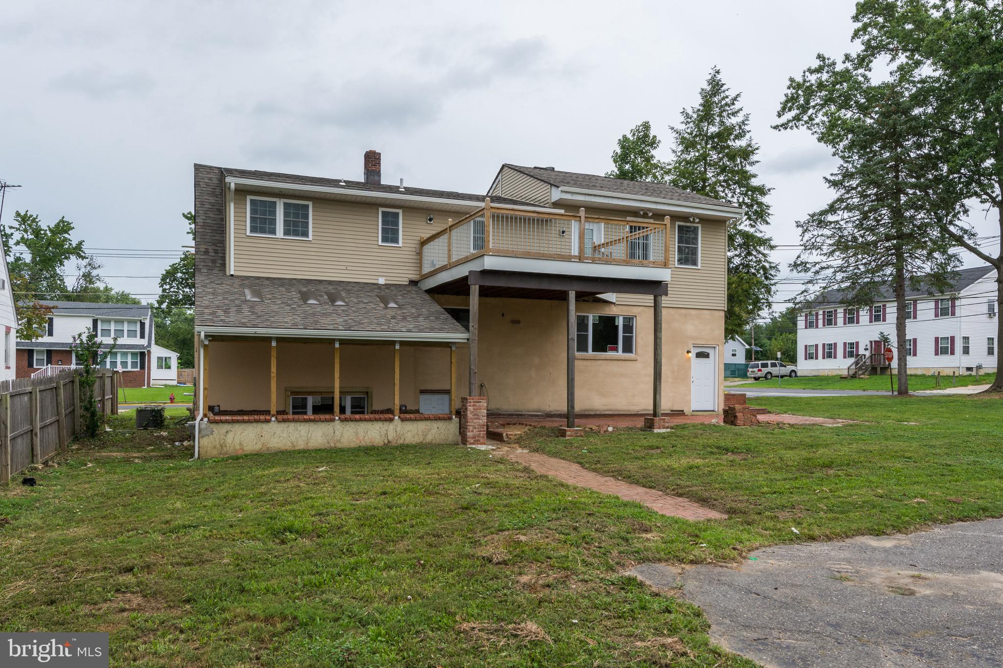 450 South Forklanding Road Maple Shade, NJ 08052 - Photo 40 of 43 Tons of Space to Hang Outside - even in the Rain