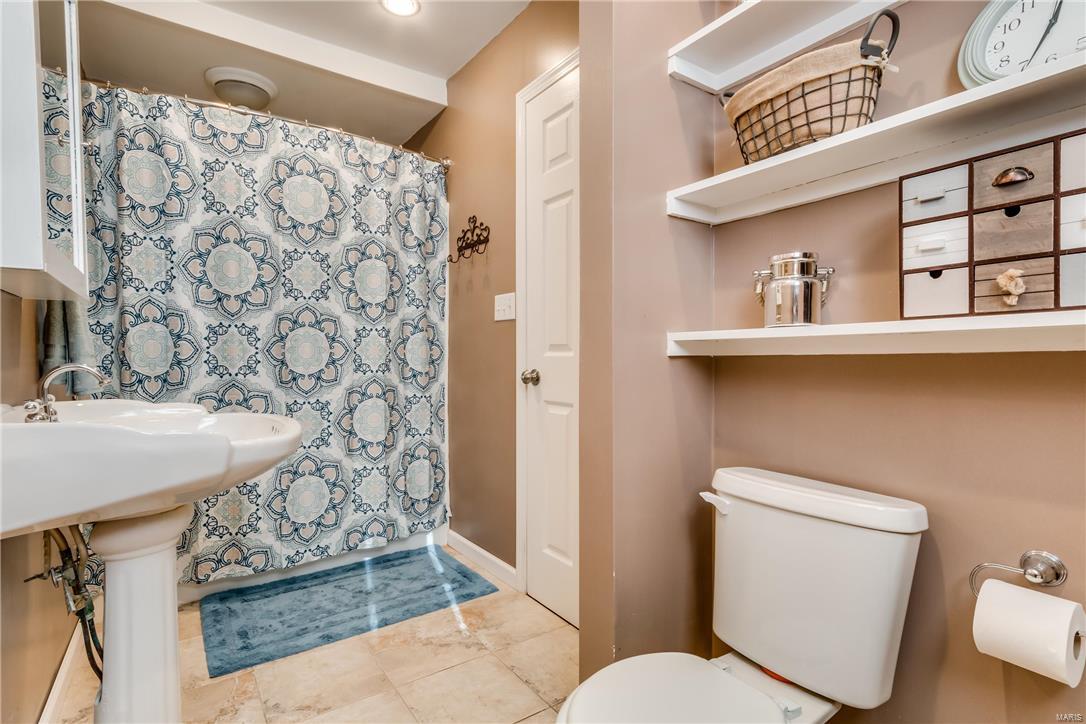 517 South Rapp Avenue Columbia, IL 62236 - Photo 20 of 36 Gallery Image 20