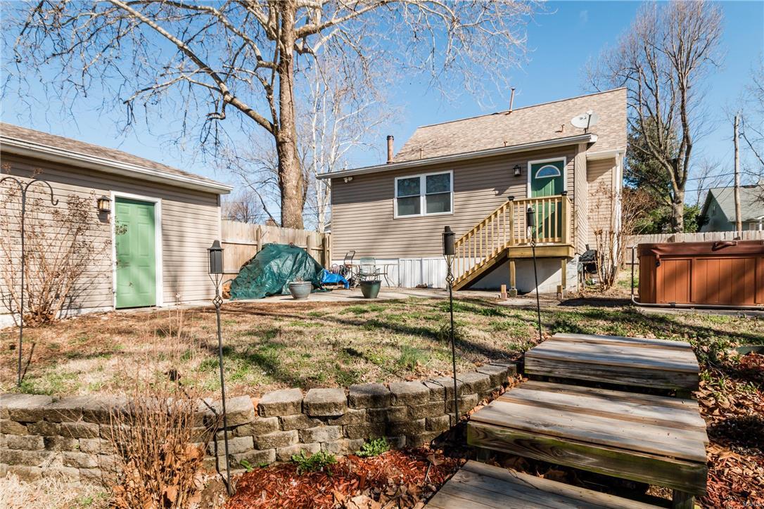 517 South Rapp Avenue Columbia, IL 62236 - Photo 33 of 36 Gallery Image 33