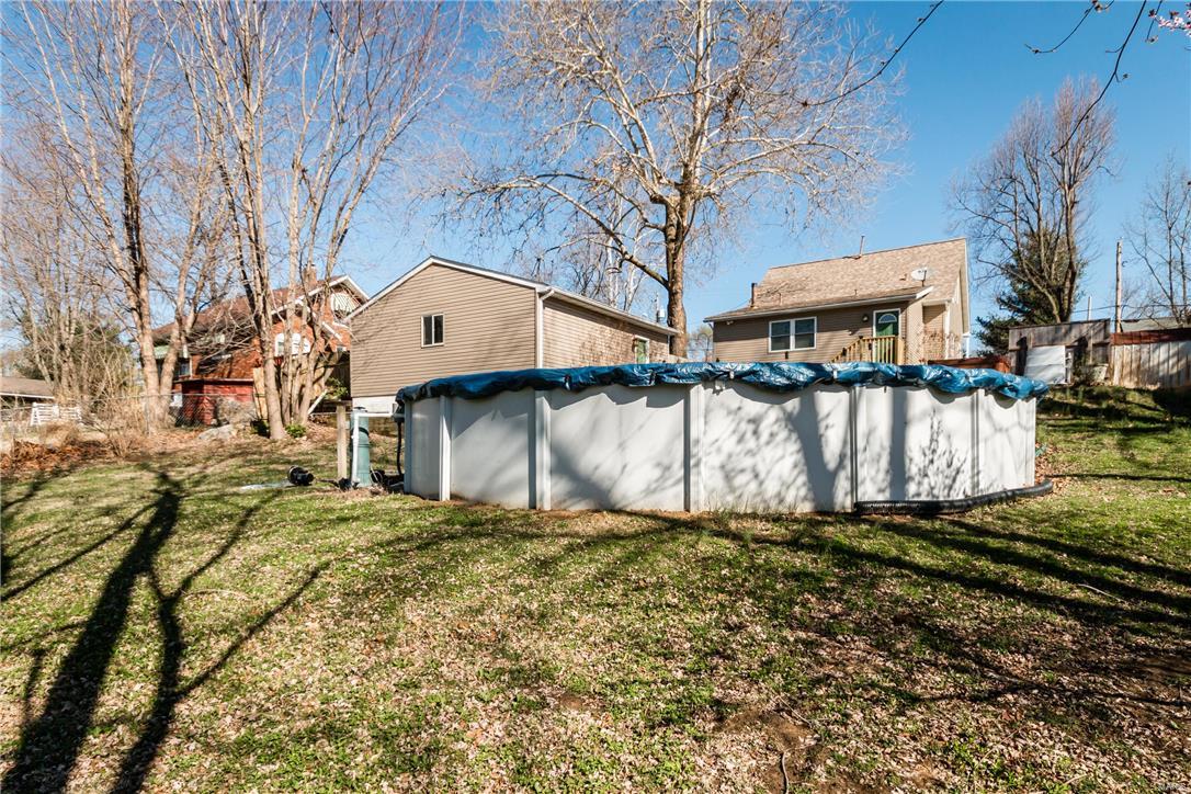 517 South Rapp Avenue Columbia, IL 62236 - Photo 34 of 36 Gallery Image 34