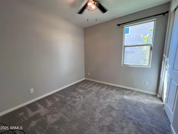 $2,550 | 9722 East Tungsten Drive, Mesa, AZ 85212