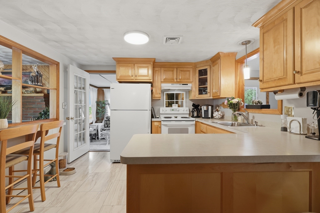 12 Edgewood Road Milford, MA 01757 - Photo 8 of 41