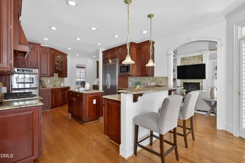 $1,250,000 | 4511 Greenbreeze Lane, Fuquay-Varina, NC 27526