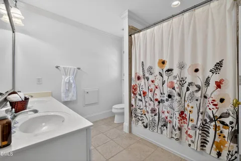 $1,250,000 | 4511 Greenbreeze Lane, Fuquay-Varina, NC 27526