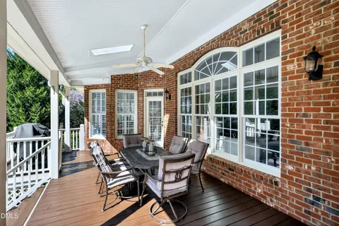 $1,250,000 | 4511 Greenbreeze Lane, Fuquay-Varina, NC 27526