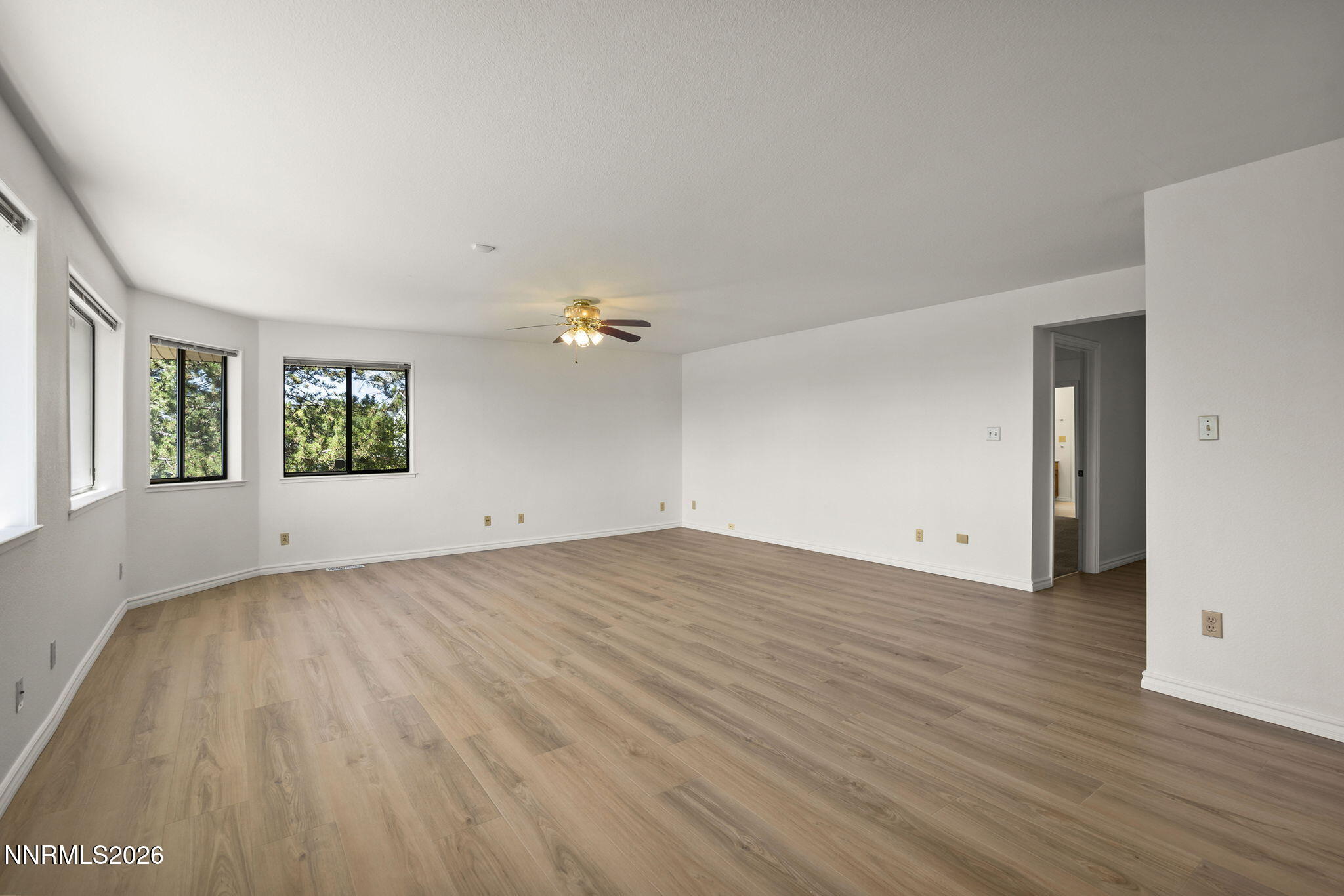 2985 Socrates Drive Reno, NV 89512 - Photo 6 of 51 14-web-or-mls-_DSC0030