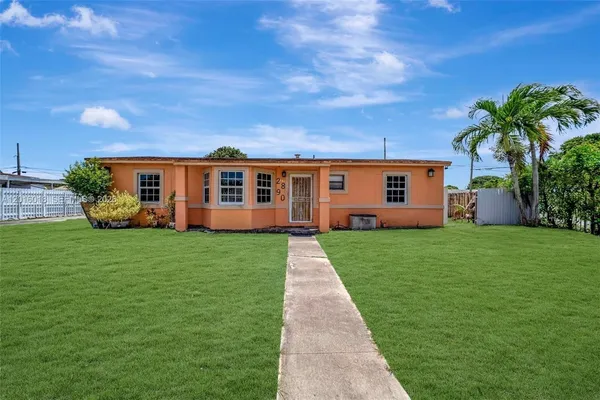 $599,000 | 2890 Northwest 160th Street, Miami Gardens, FL 33054