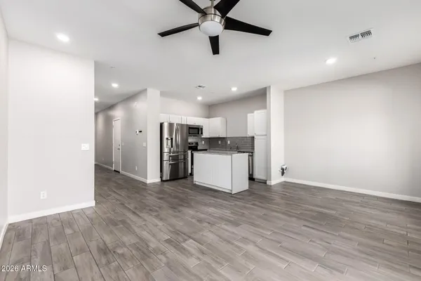 $325,000 | 8287 North 22nd Drive, Phoenix, AZ 85021
