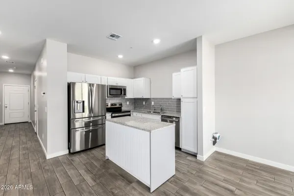 $325,000 | 8287 North 22nd Drive, Phoenix, AZ 85021